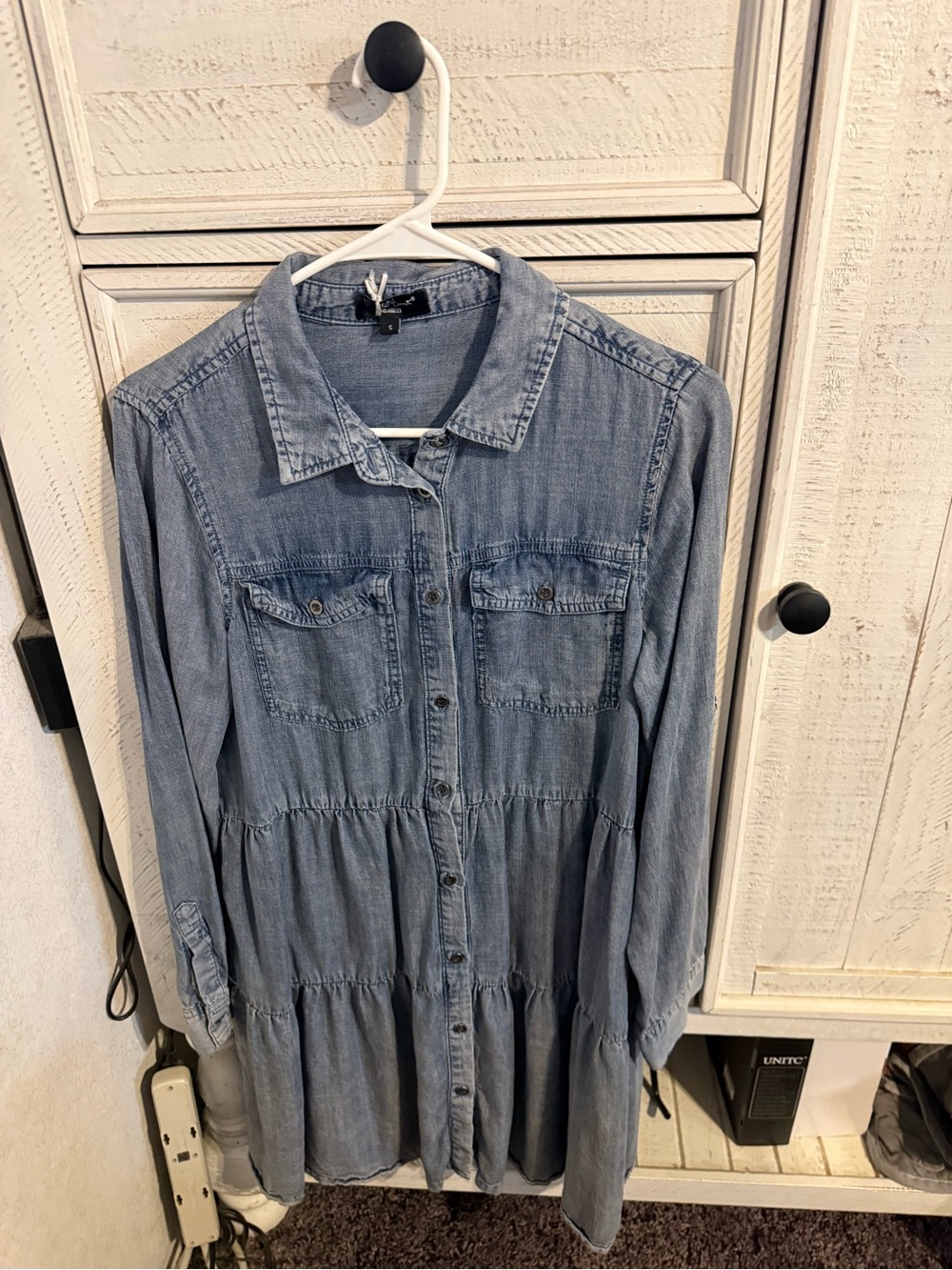 Velvet Heart Light Blue Denim Tiered Button-Front Dress